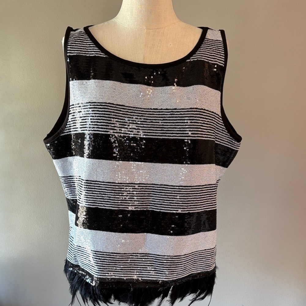 Ashley Stewart Black White Sequin stripes feather hem Top sleeveless NWT 18-20